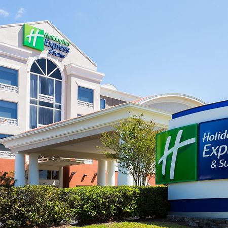 Holiday Inn Express Hotel & Suites Tampa-Fairgrounds-Casino By Ihg Exterior foto