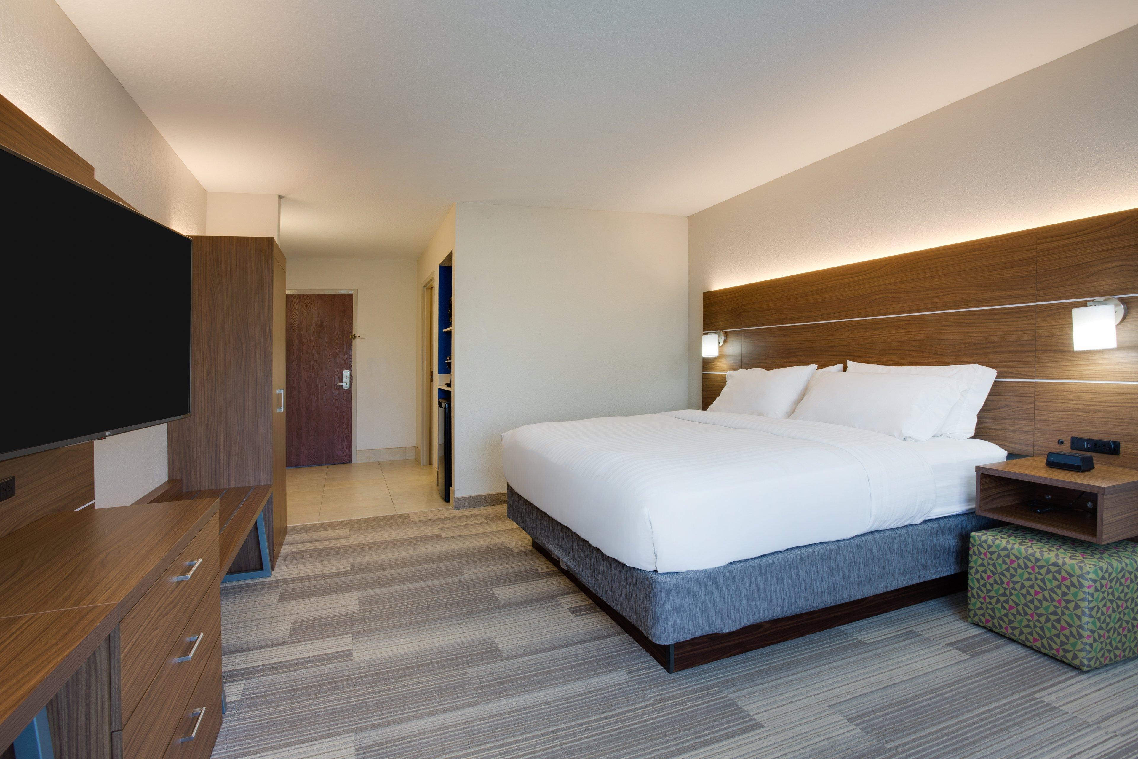 Holiday Inn Express Hotel & Suites Tampa-Fairgrounds-Casino By Ihg Exterior foto